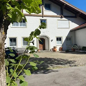 https://heike-gnther-ferienwohnung.com-bavaria.com