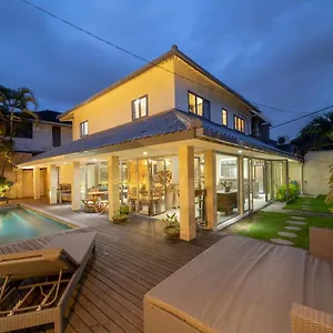 Amana Villa